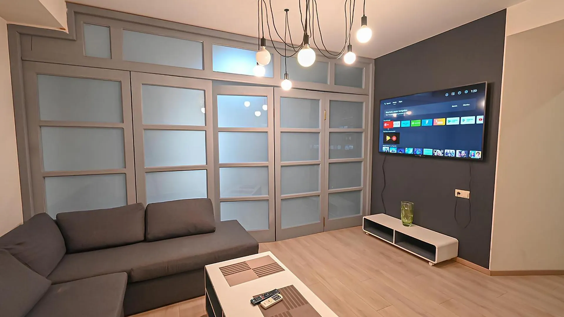 Апартаменты Vake Elite Aparment Near Mziuri Park Тбилиси 0*,  Грузия