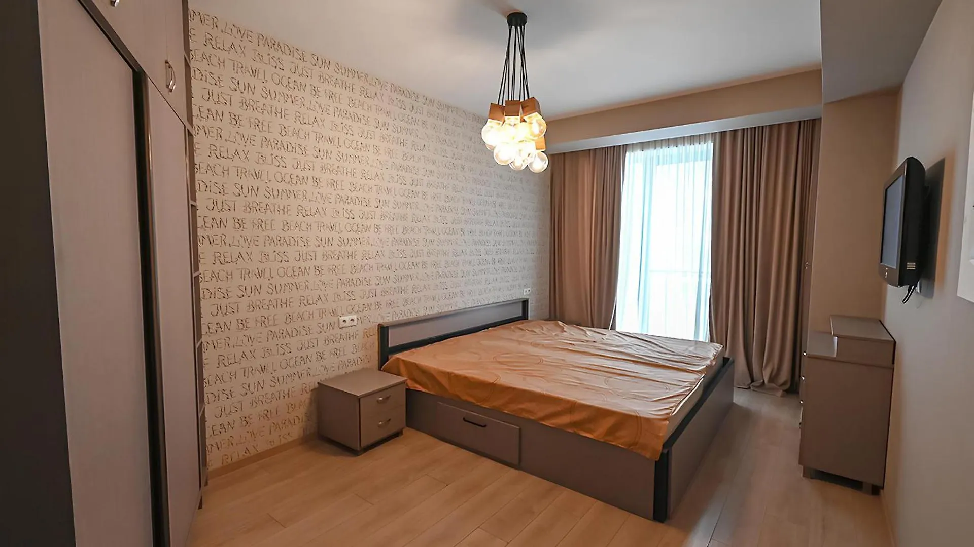 Апартаменты Vake Elite Aparment Near Mziuri Park Тбилиси
