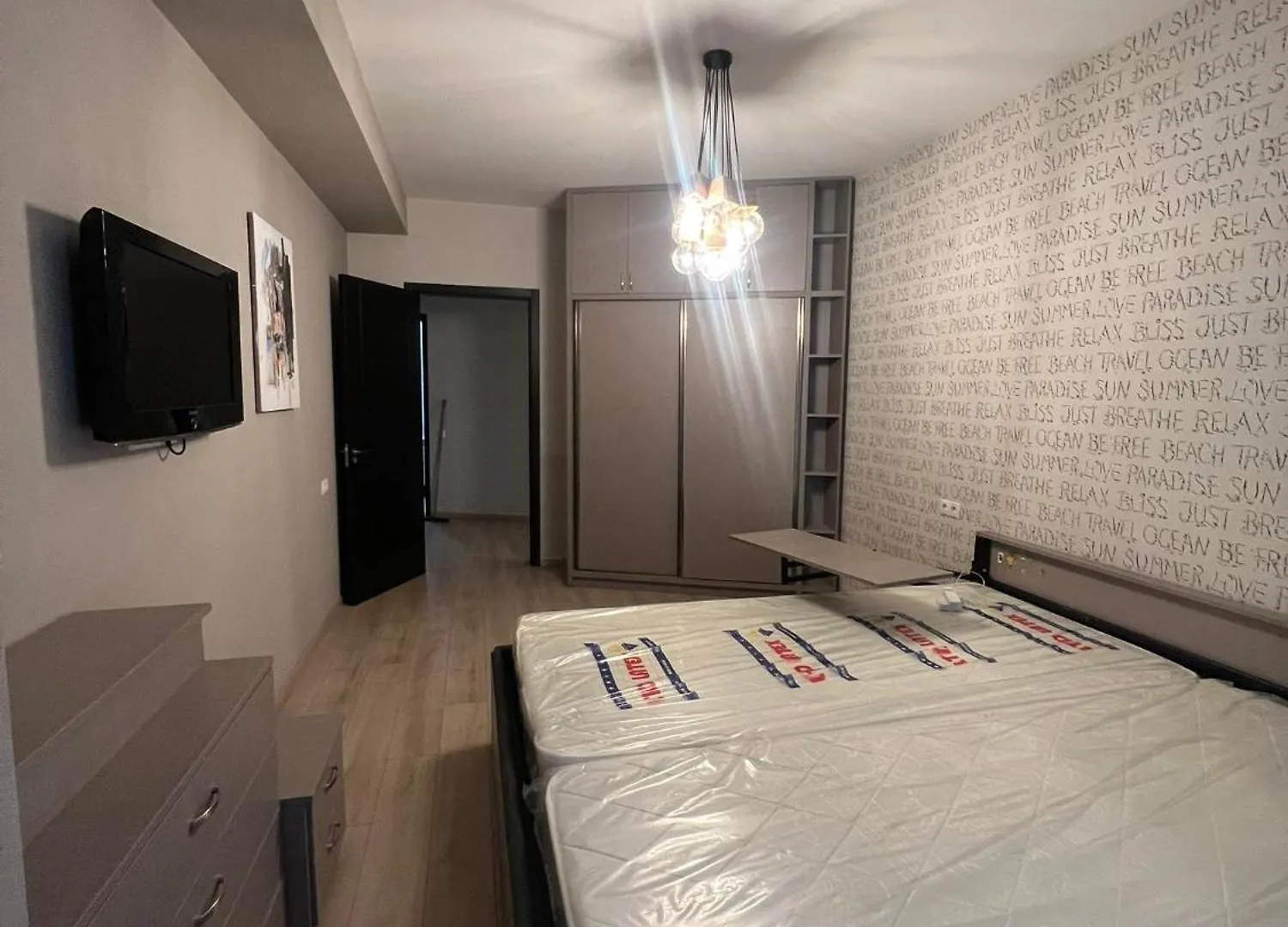 Апартаменты Vake Elite Aparment Near Mziuri Park Тбилиси 0*,  Грузия