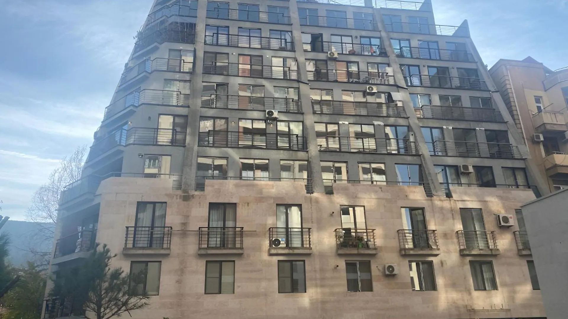 Апартаменты Vake Elite Aparment Near Mziuri Park Тбилиси